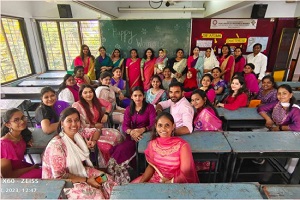 Gallery-Walk-Women-Achievers